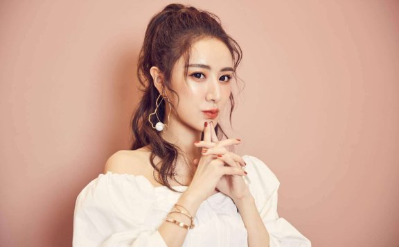 中国新闻社:薇娅偷逃税被查,网络直播税收秩序规范迎来新拐点